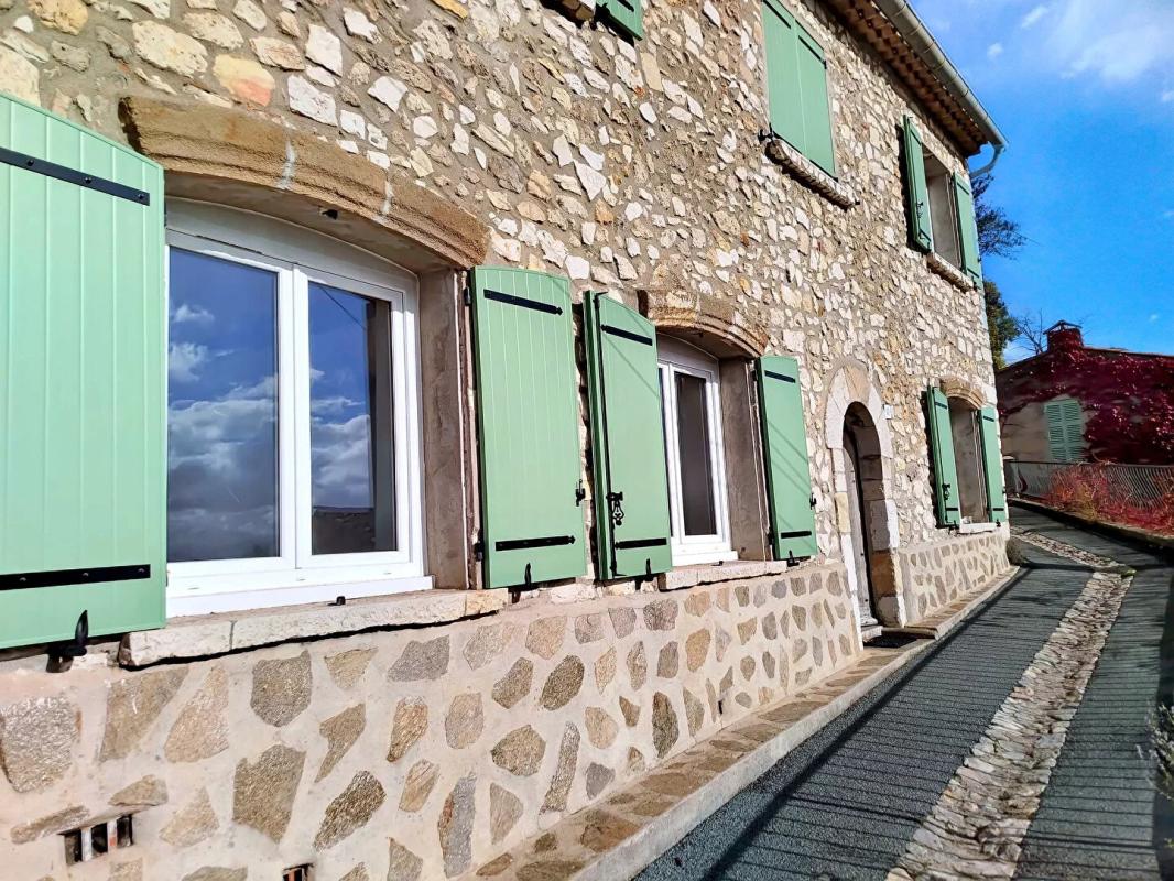 SEILLONS-SOURCE-D'ARGENS Maison Seillons Source D Argens 4 pièce(s) 92 m2 avec terrasse 15