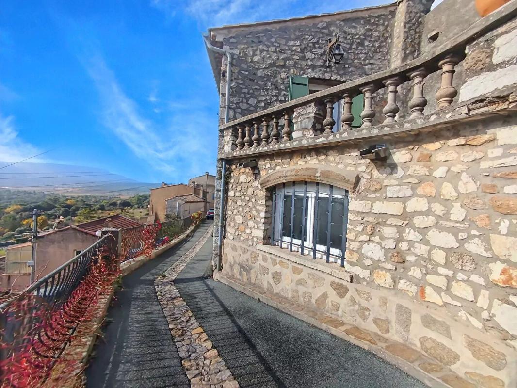 SEILLONS-SOURCE-D'ARGENS Maison Seillons Source D Argens 4 pièce(s) 92 m2 avec terrasse 17