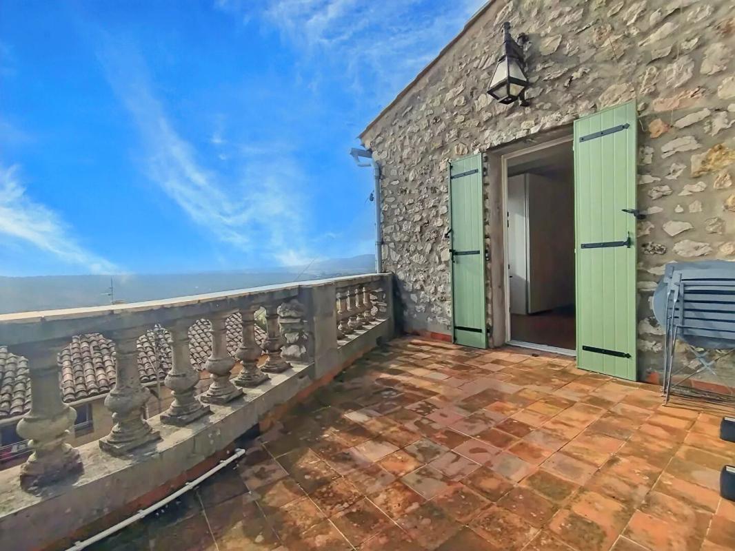 SEILLONS-SOURCE-D'ARGENS Maison Seillons Source D Argens 4 pièce(s) 92 m2 avec terrasse 2