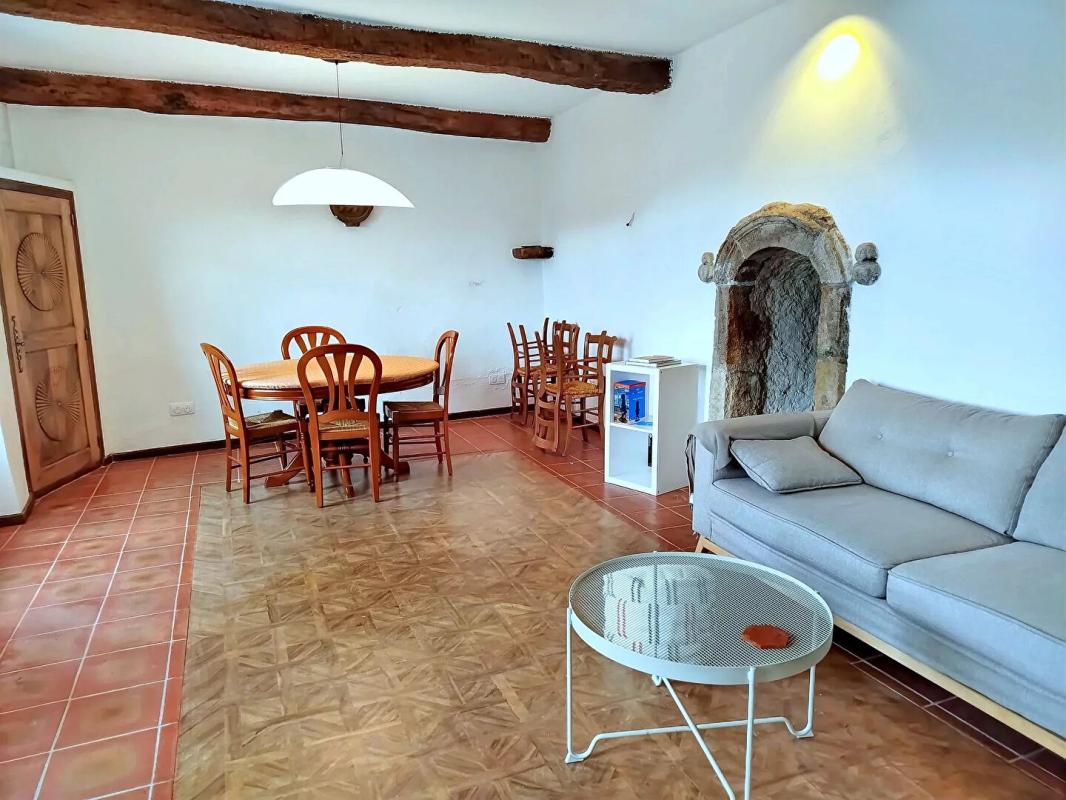 SEILLONS-SOURCE-D'ARGENS Maison Seillons Source D Argens 4 pièce(s) 92 m2 avec terrasse 3