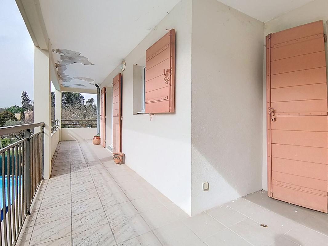 ROUGIERS Appartement Rougiers 3 pièces 82 m2 7