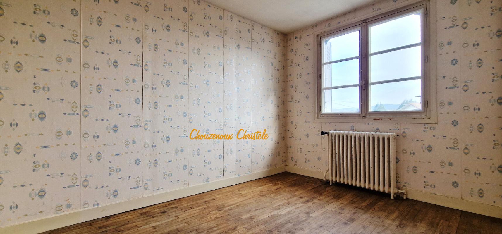 TERRASSON-LAVILLEDIEU 24120 Terrasson Lavilledieu : maison de ville à rafraîchhir 7