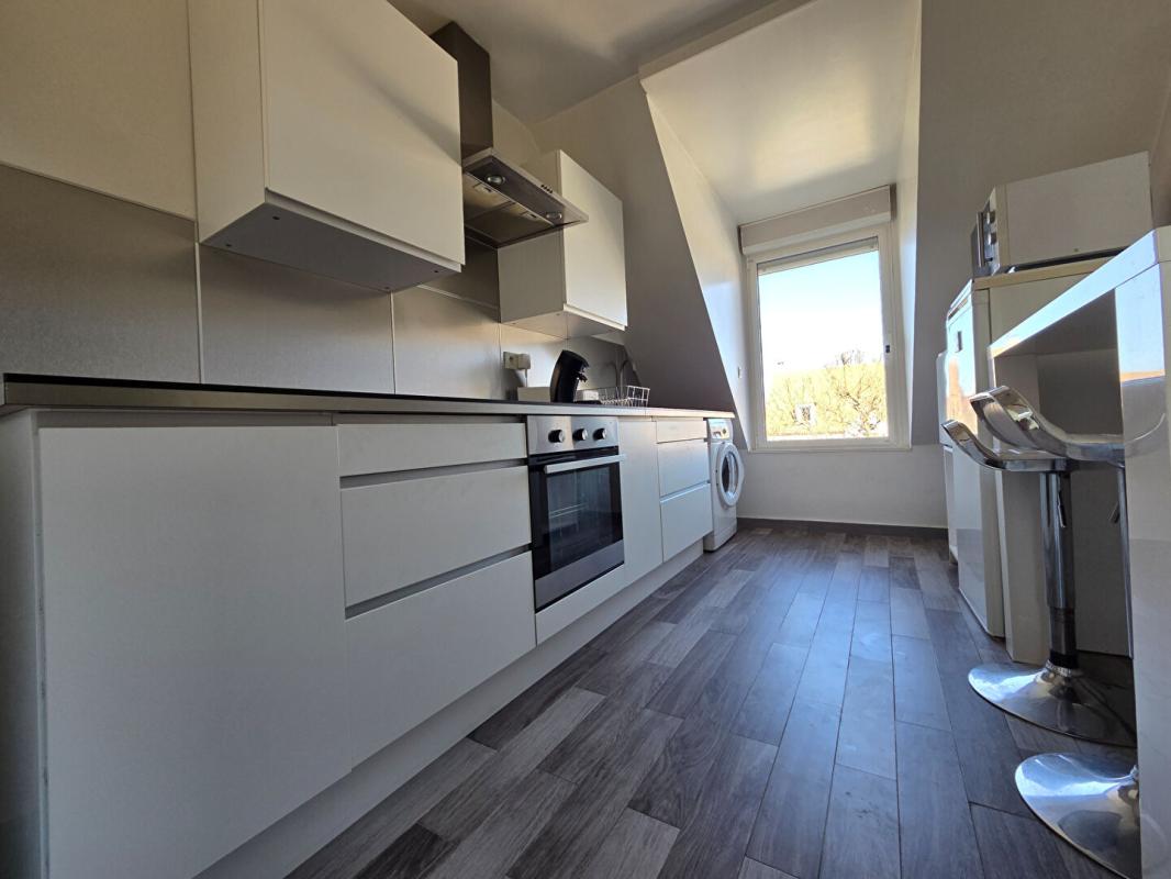 RAMBOUILLET Appartement Rambouillet 2 pièce(s) 42 m2 4