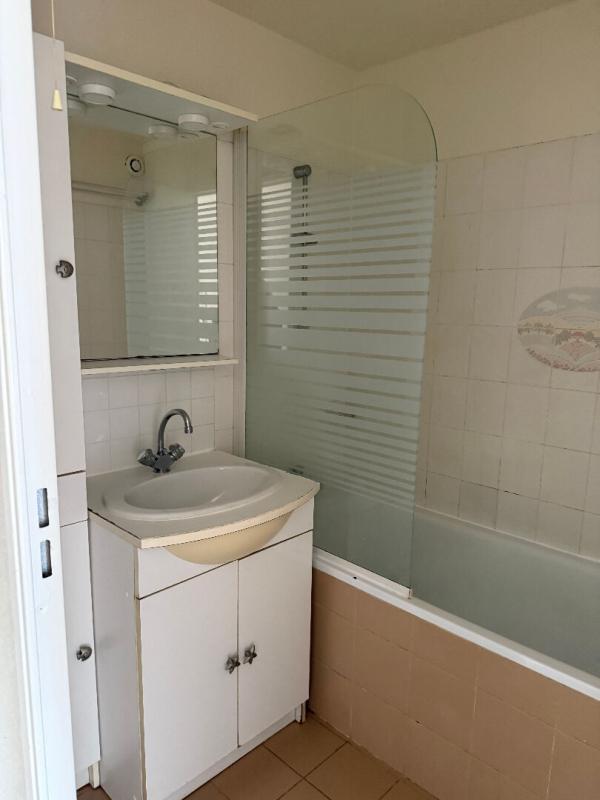 LA GRANDE-MOTTE T2 BIS 8