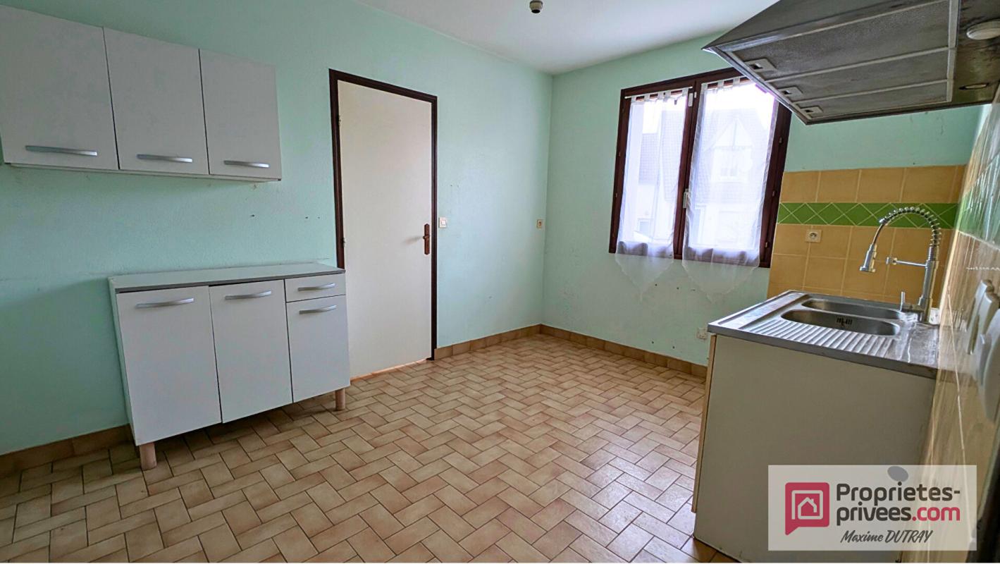 THORE-LA-ROCHETTE Maison 4 pièces 82m² 11