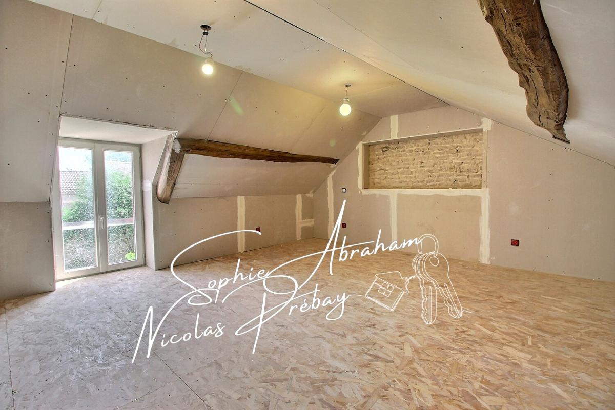 ANGERVILLE Fermette avec dépendances et terrain constructible 11