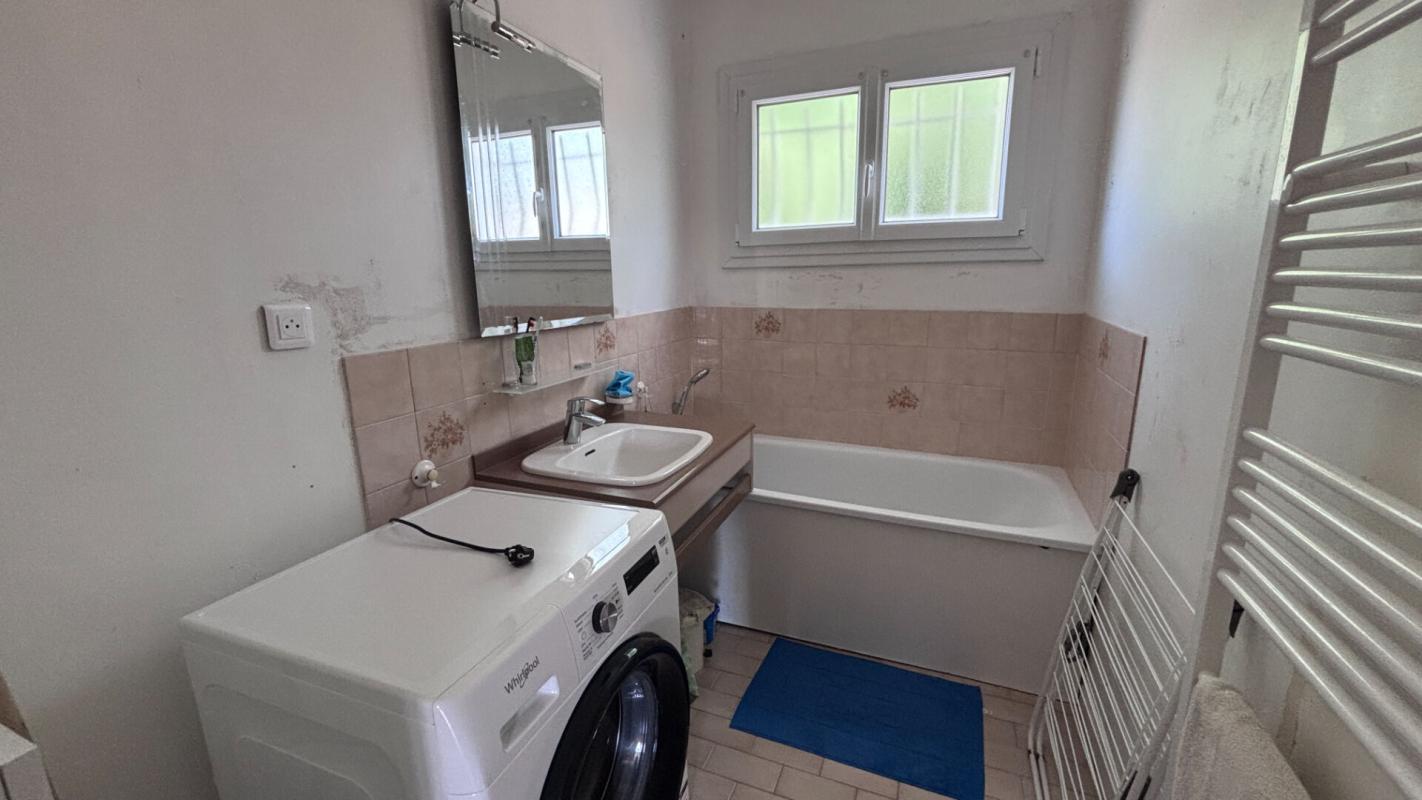 ROMENAY Maison Romenay 4 pièce(s) 74 m2 13