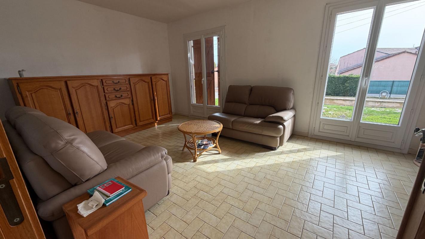 ROMENAY Maison Romenay 4 pièce(s) 74 m2 4