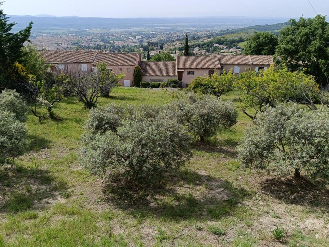MANOSQUE Magnifique terrain 1840 m2 vue panoramique ! 1