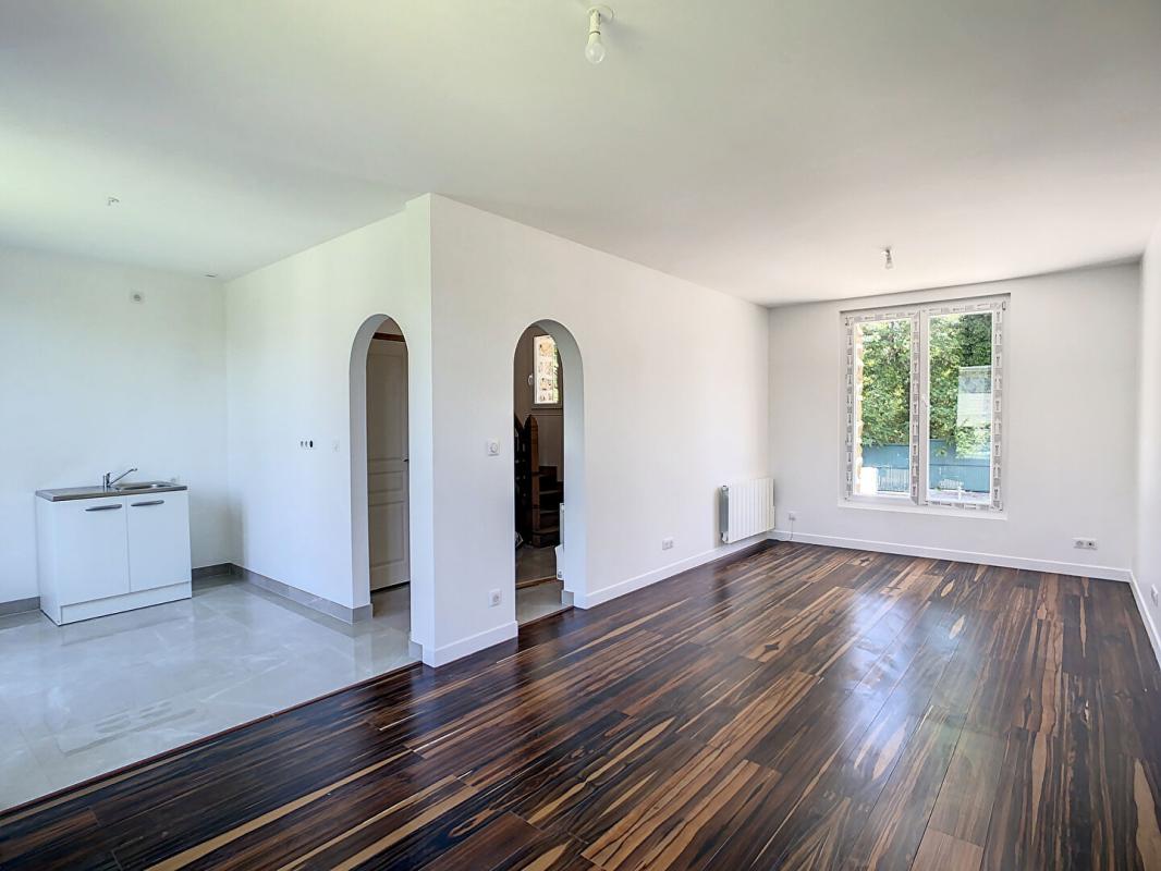 MASSY Coup de coeur ! Maison entièrement rénovée, 10 min à pied de la gare 5