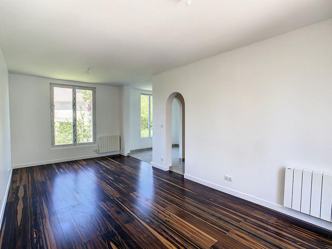 MASSY Coup de coeur ! Maison entièrement rénovée, 10 min à pied de la gare 6