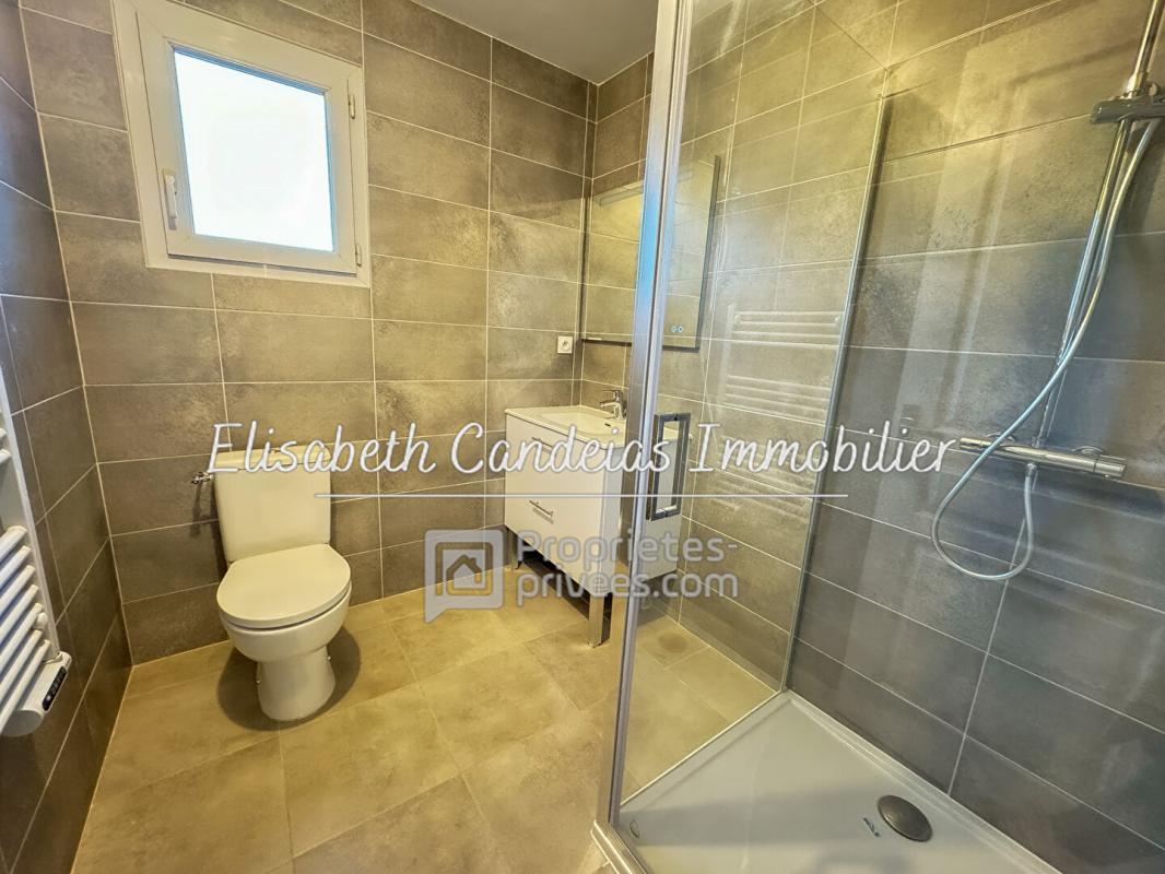 PORTET-SUR-GARONNE Maison rénovée avec piscine - 4 chambres - Suite parentale au RDC  - PORTET SUR GARONNE 13