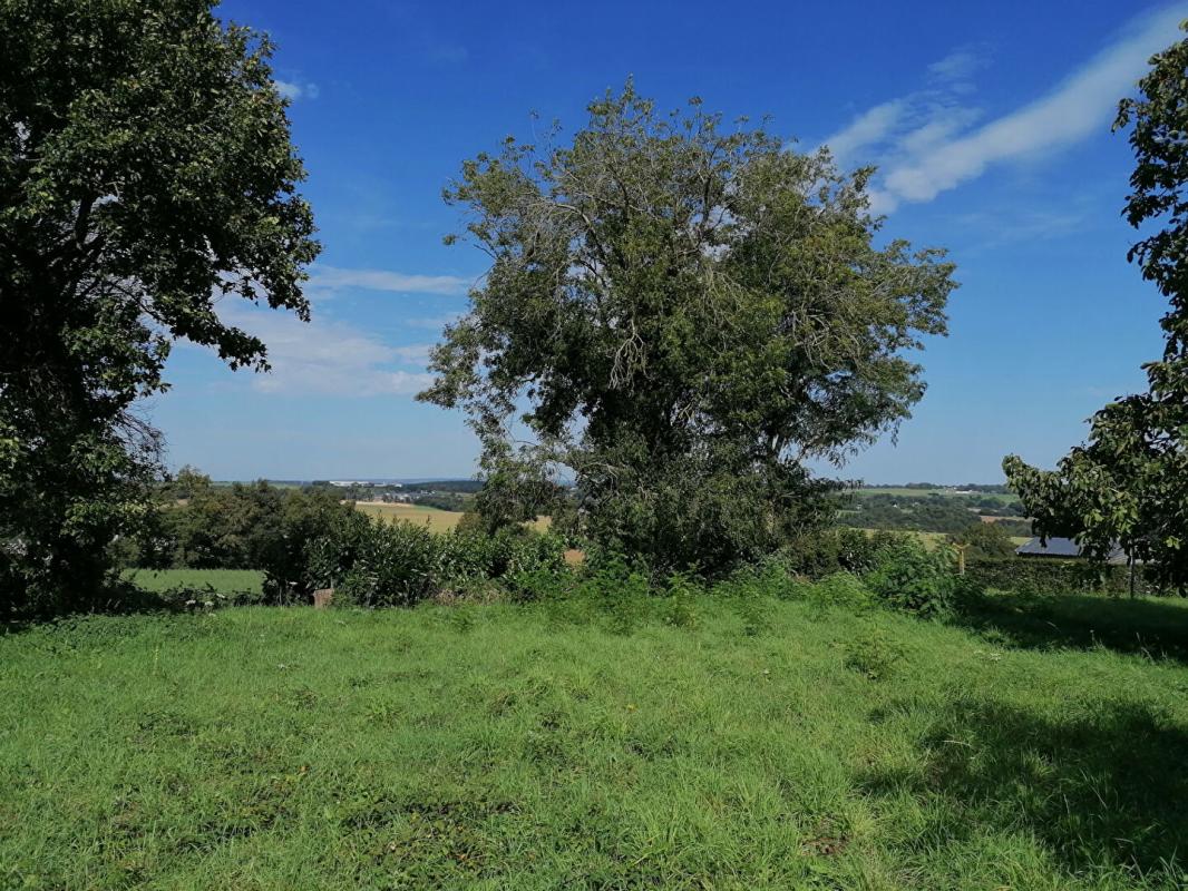 CARO Terrain constructible de 800 m² ? Centre de Caro 1