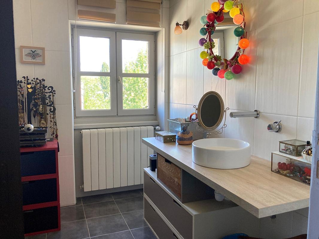 CAHORS Maison en pierre sans travaux à Cahors avec jardin 11