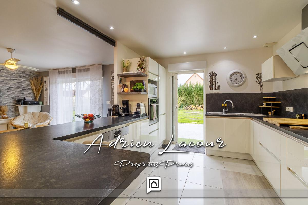 PRUNIERS-EN-SOLOGNE Maison Pruniers En Sologne 7 pièce(s) 144 m2 8