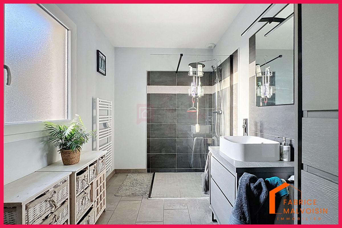 SORRUS Maison  5 pièce(s) 123 m2 10