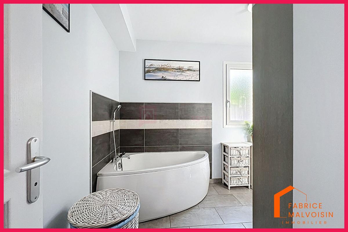 SORRUS Maison  5 pièce(s) 123 m2 11