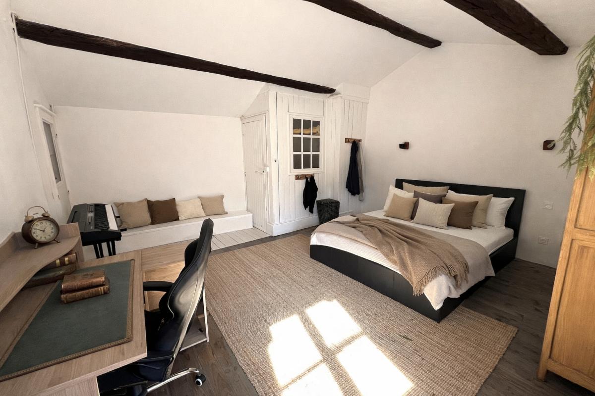 THIZY THIZY -LES-BOURGS. Maison ancienne rénovée 6 pièces 162m2 + 305m2 de dépendances + jardin 8