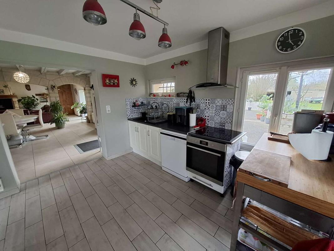 L'AIGLE Maison habitable de suite proche L'Aigle 8 pièce(s) 147 m2 3