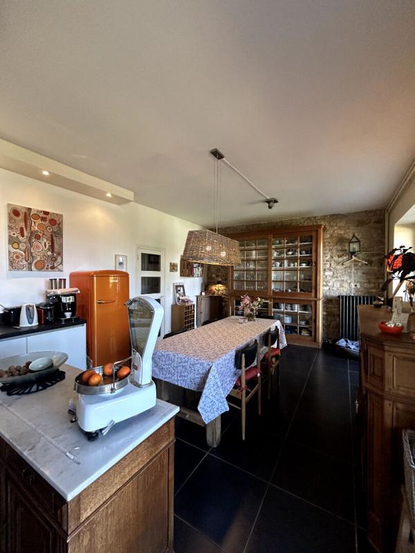 SAINT-BENIN-DES-BOIS Saint Benin Des Bois Splendide maison 7 pièce(s) 194 m2 5