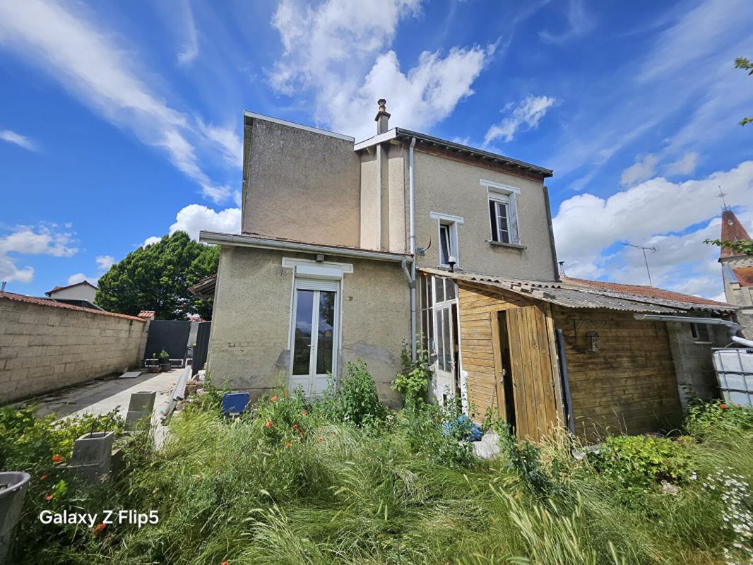 PONTFAVERGER-MORONVILLIERS Maison Pontfaverger Moronvilliers 4 pièce(s) 109 m2 12