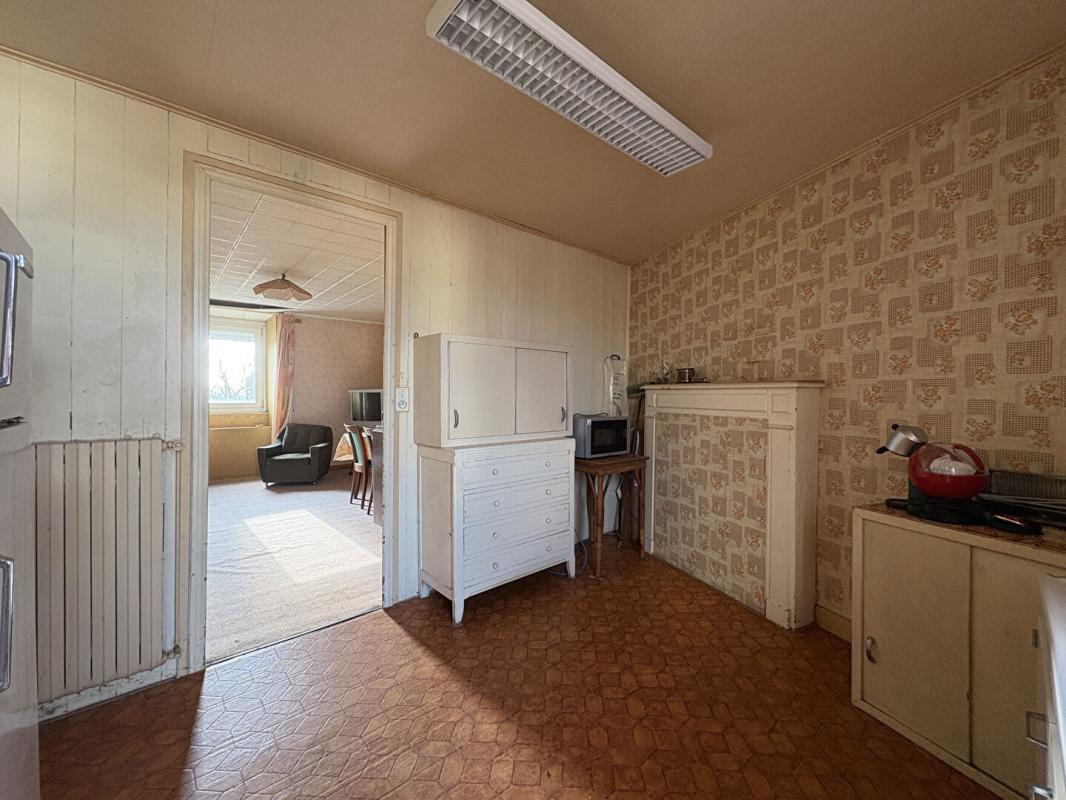 RIEC-SUR-BELON A vendre RIEC SUR BELON (29340) Maison de ville 11 pièces 5 chambres 214 m2 12