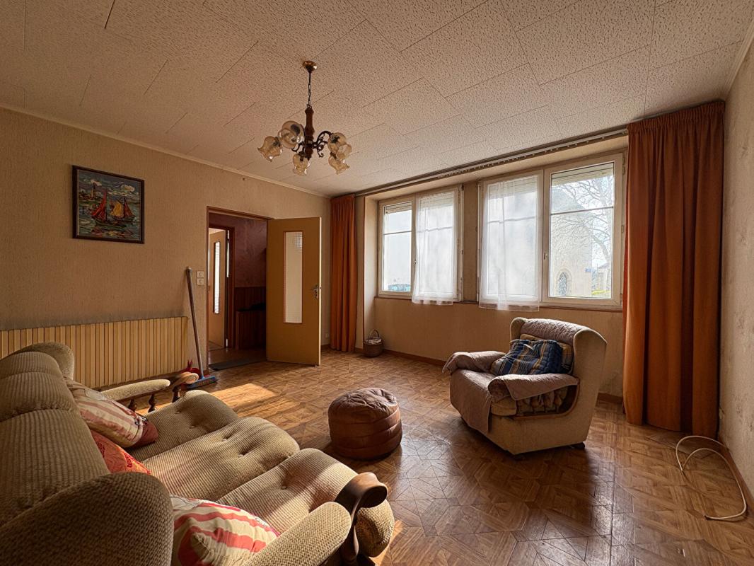 RIEC-SUR-BELON A vendre RIEC SUR BELON (29340) Maison de ville 11 pièces 5 chambres 214 m2 4