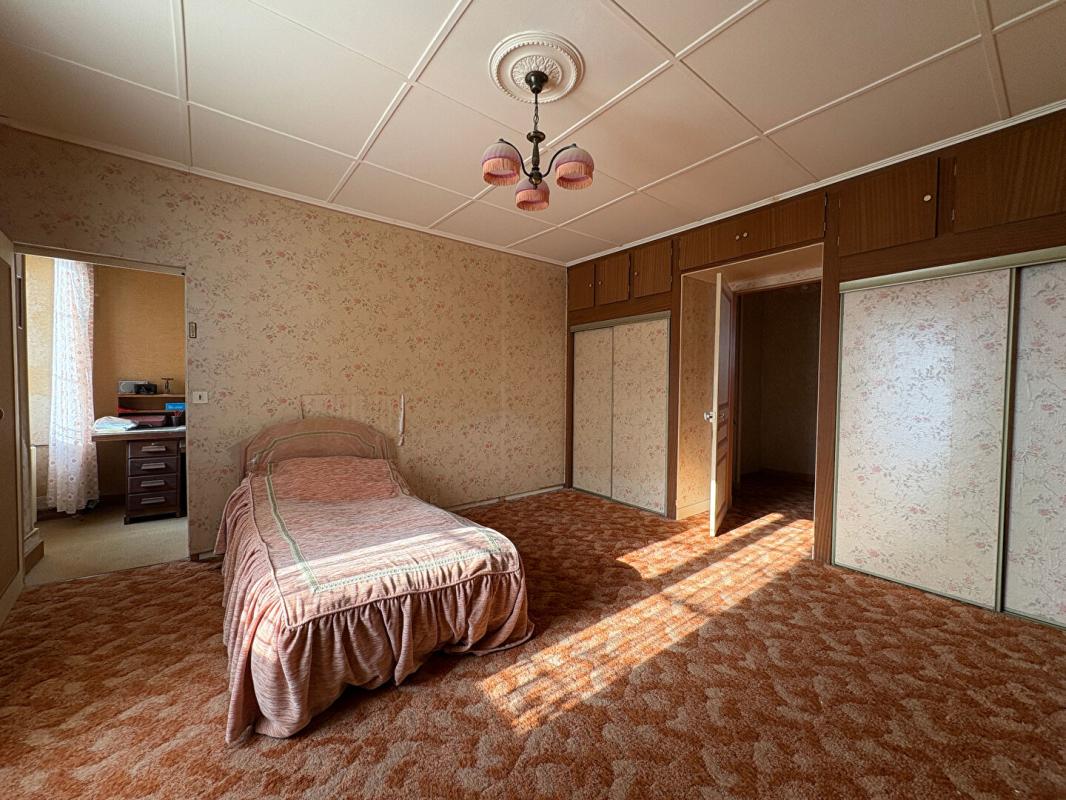 RIEC-SUR-BELON A vendre RIEC SUR BELON (29340) Maison de ville 11 pièces 5 chambres 214 m2 6