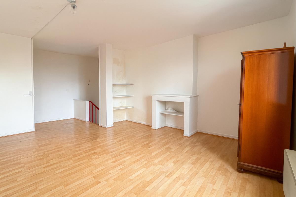 CAMBES Maison en pierre vue sur la Garonne - Fort potentiel - Cambes 8