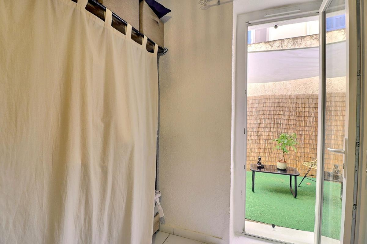 LES ADRETS-DE-L'ESTEREL Appartement La Seyne Sur Mer (83500 ) 2 pièce(s) 47 m2 11