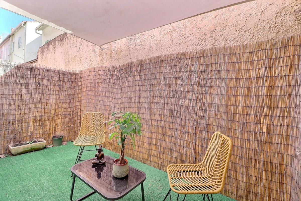 LES ADRETS-DE-L'ESTEREL Appartement La Seyne Sur Mer (83500 ) 2 pièce(s) 47 m2 2