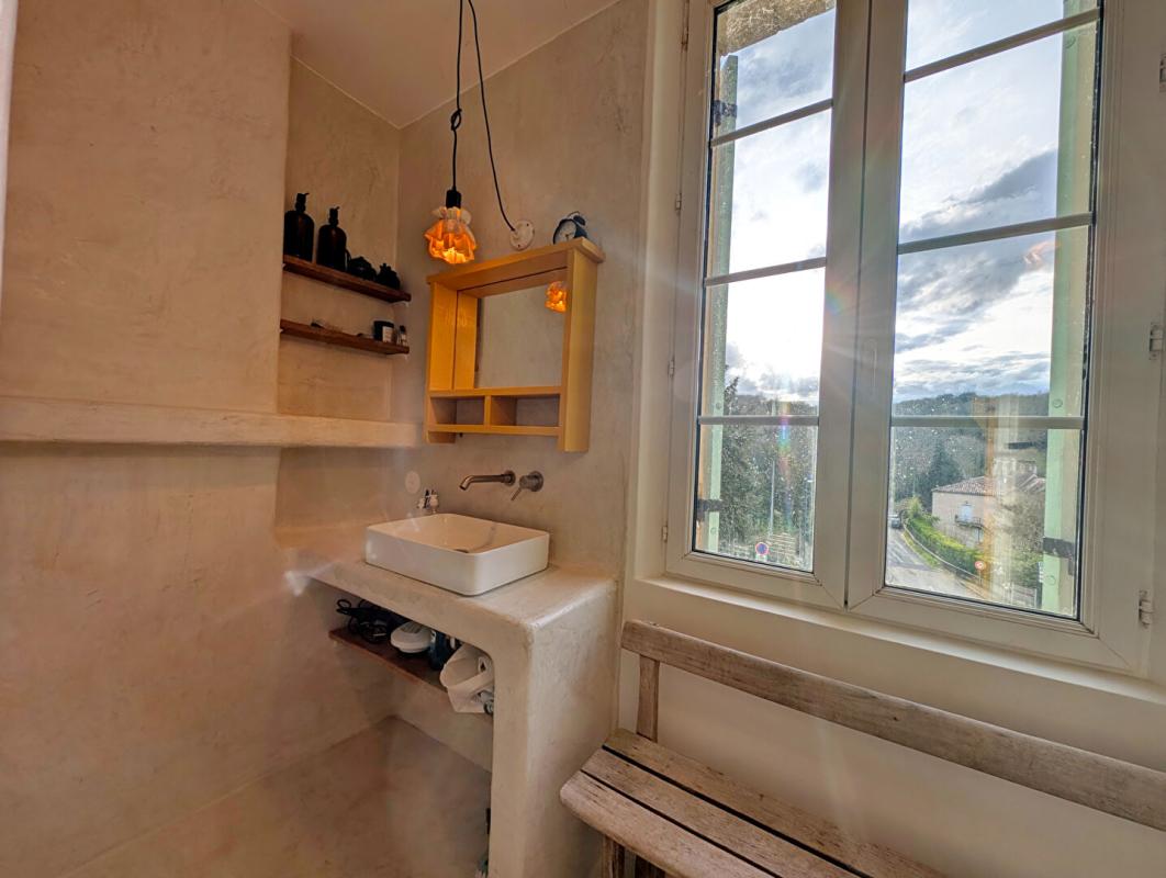 COUZE-ET-SAINT-FRONT Ancien presbytère 6 chambres 140 m2 terrain 2338 m2 15