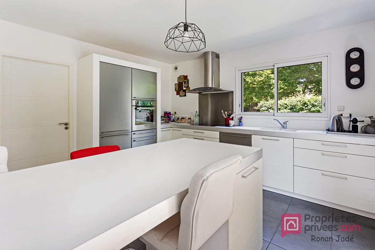 SAUTRON Maison familiale SAUTRON côté Cens 7