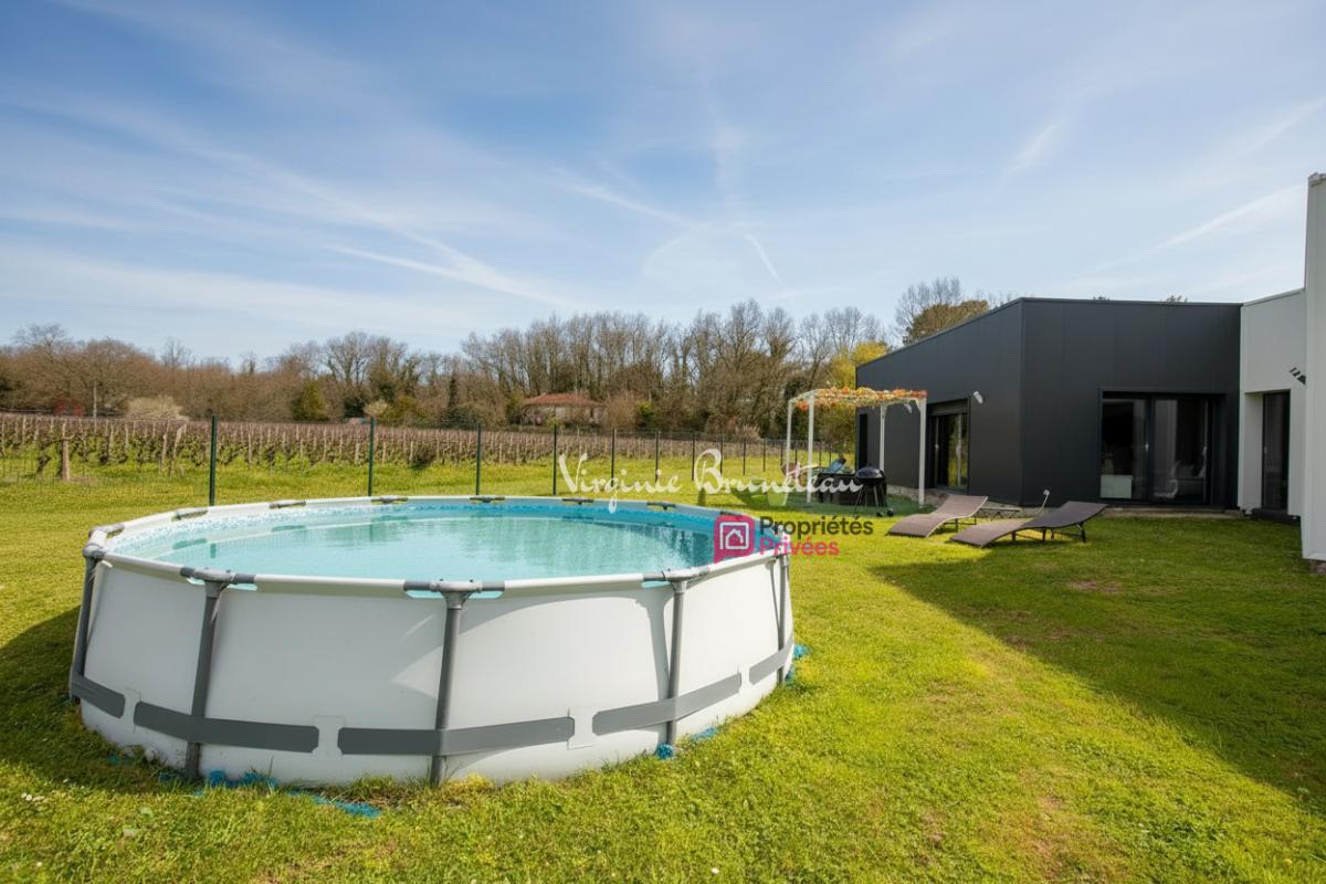 SAINT-SAUVEUR Maison contemporaine d'exception - 7 pièces - Vue vignes 12