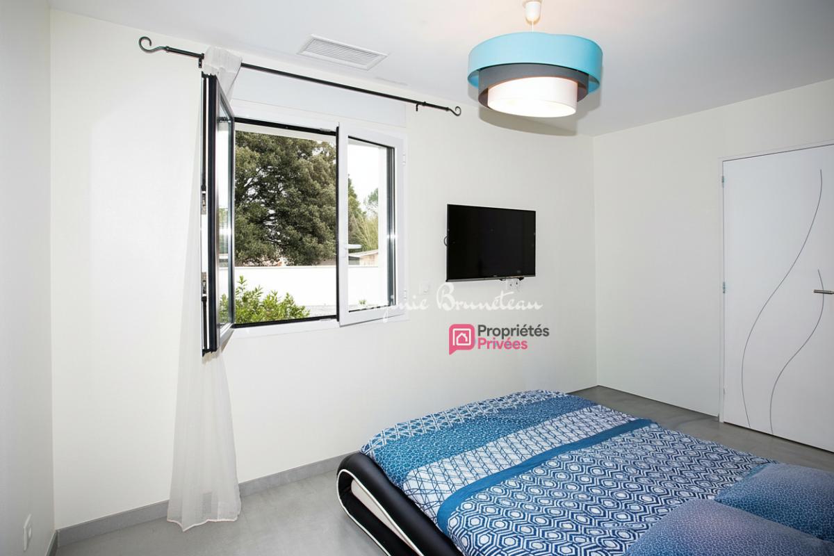 SAINT-SAUVEUR Maison contemporaine d'exception - 7 pièces - Vue vignes 7