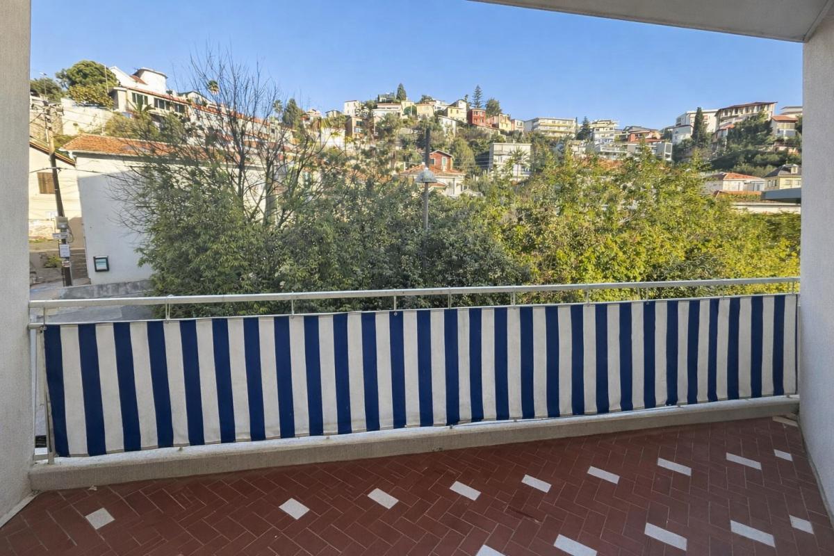 NICE Appartement Nice St Sylvestre 3 pièces 65.50 m2, balcon terrasse et garage 3