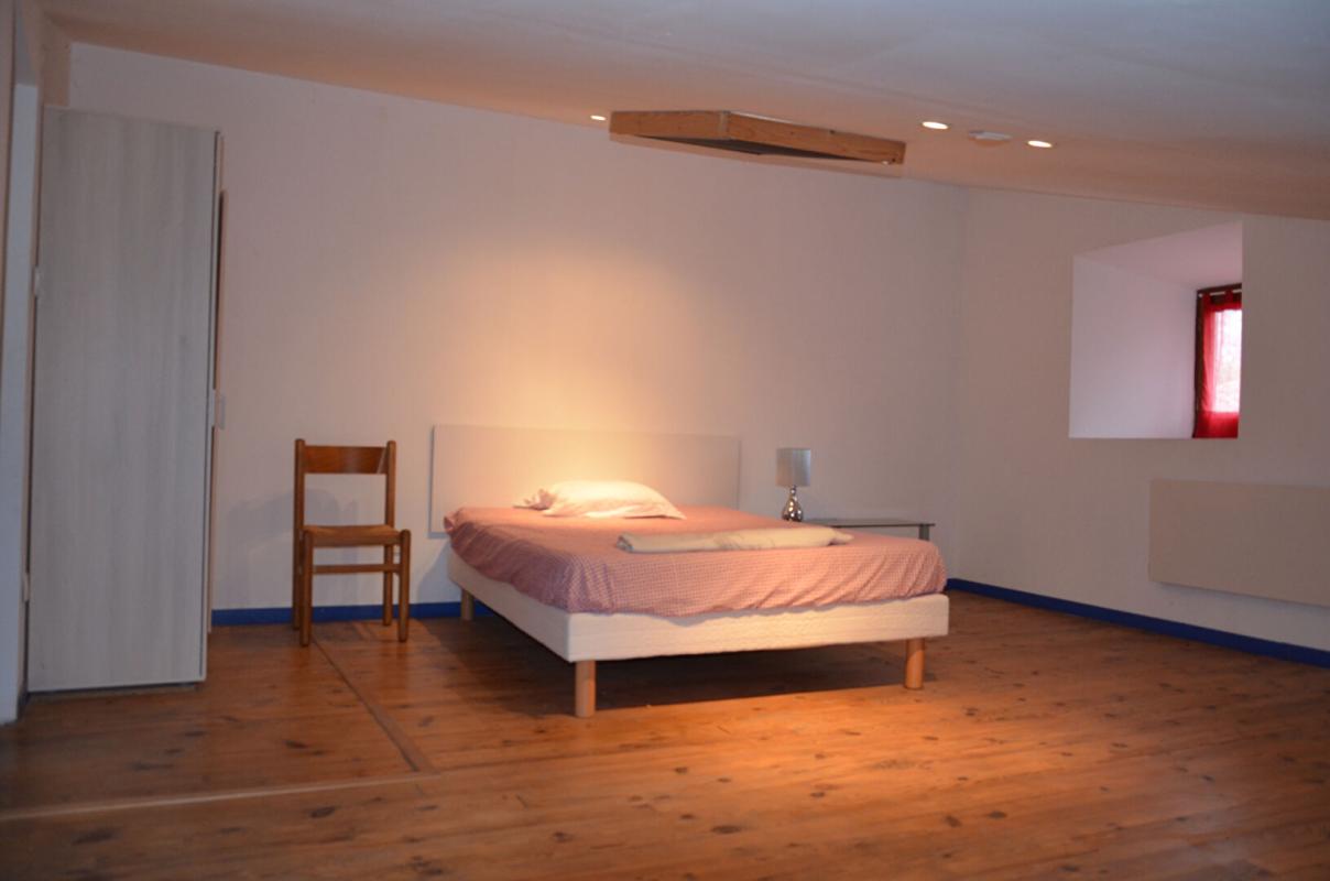 MONTELIMAR MAISON 4 CHAMBRES + APPARTEMENT T2 à 148 000 Euros PROCHE MONTELIMAR 10