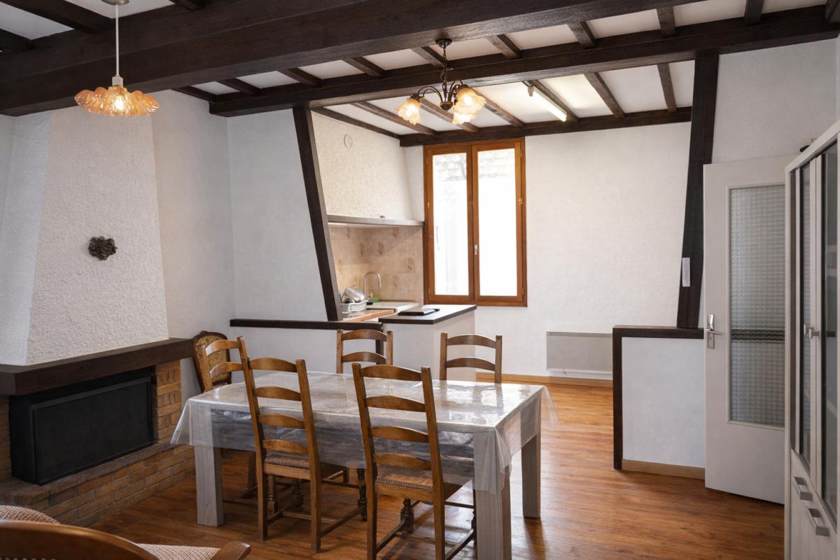 MONTELIMAR MAISON 4 CHAMBRES + APPARTEMENT T2 à 148 000 Euros PROCHE MONTELIMAR 3