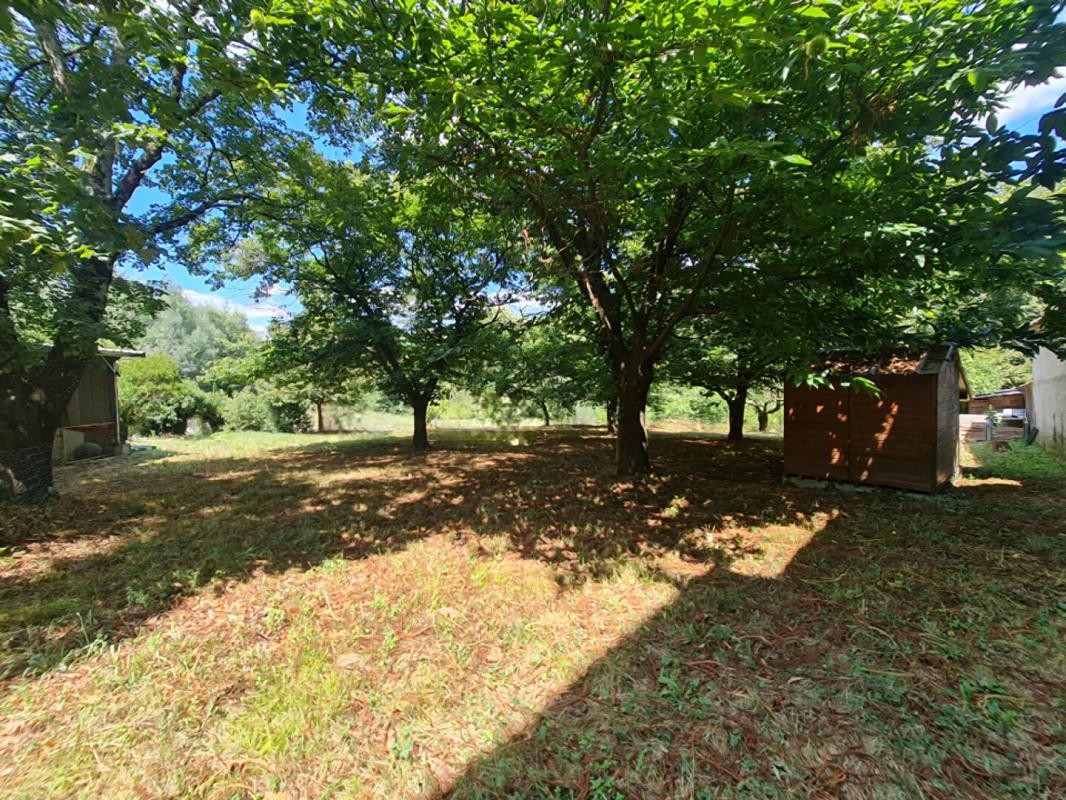 LES SALLES-DU-GARDON Mas en pierre Cévennes + 9,4 ha terrain - source - panneaux solaires - dépendance 14