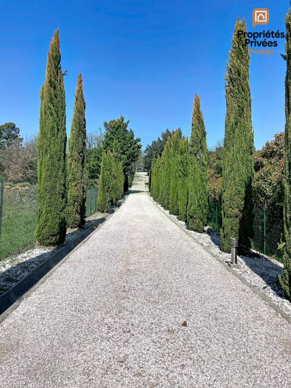 SAINT-MAXIMIN-LA-SAINTE-BAUME ÉLÉGANTE VILLA 260 m² avec piscine, jacuzzi terrain 5 000 m² Saint-Maximin 83470 5