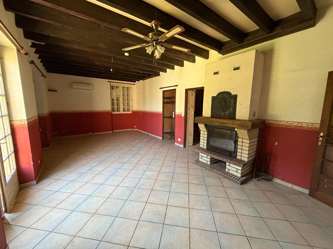 SAINCAIZE-MEAUCE Maison de famille à rénover à Saincaize 4