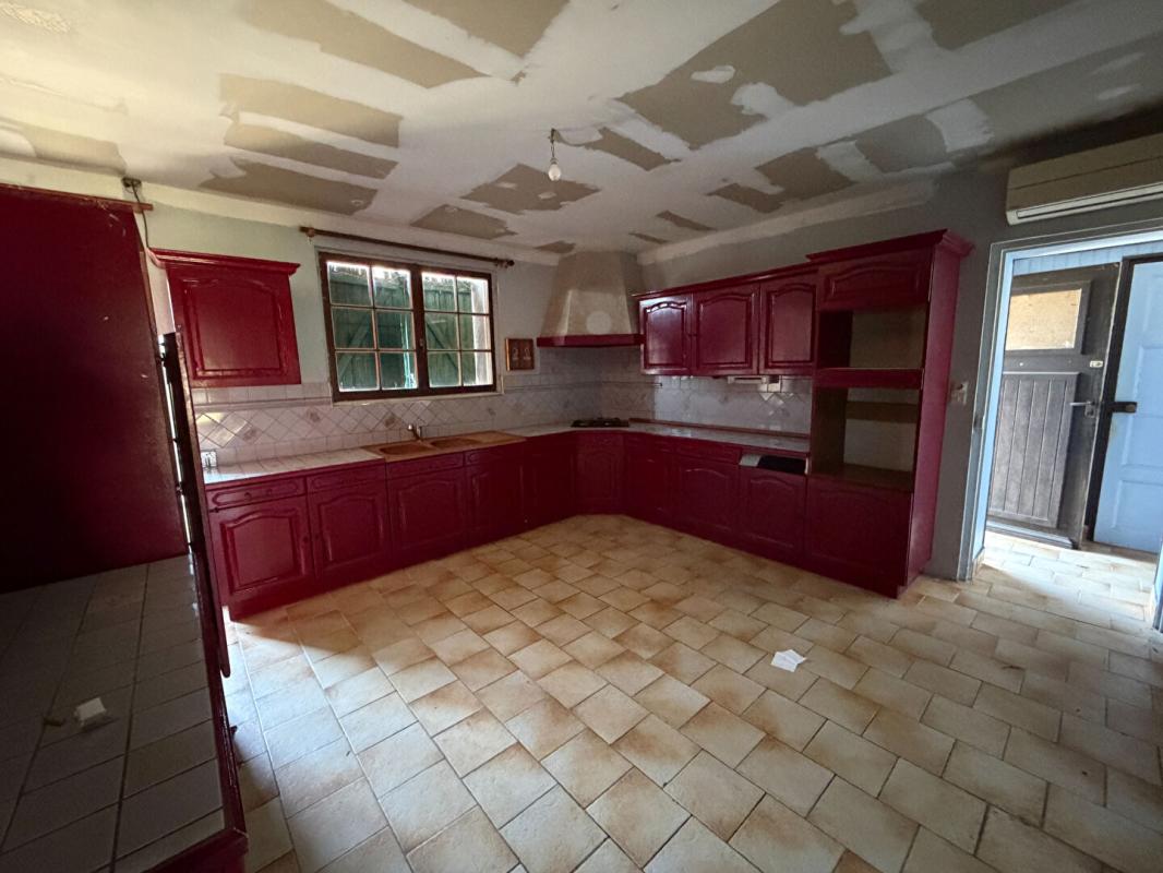 SAINCAIZE-MEAUCE Maison de famille à rénover à Saincaize 6