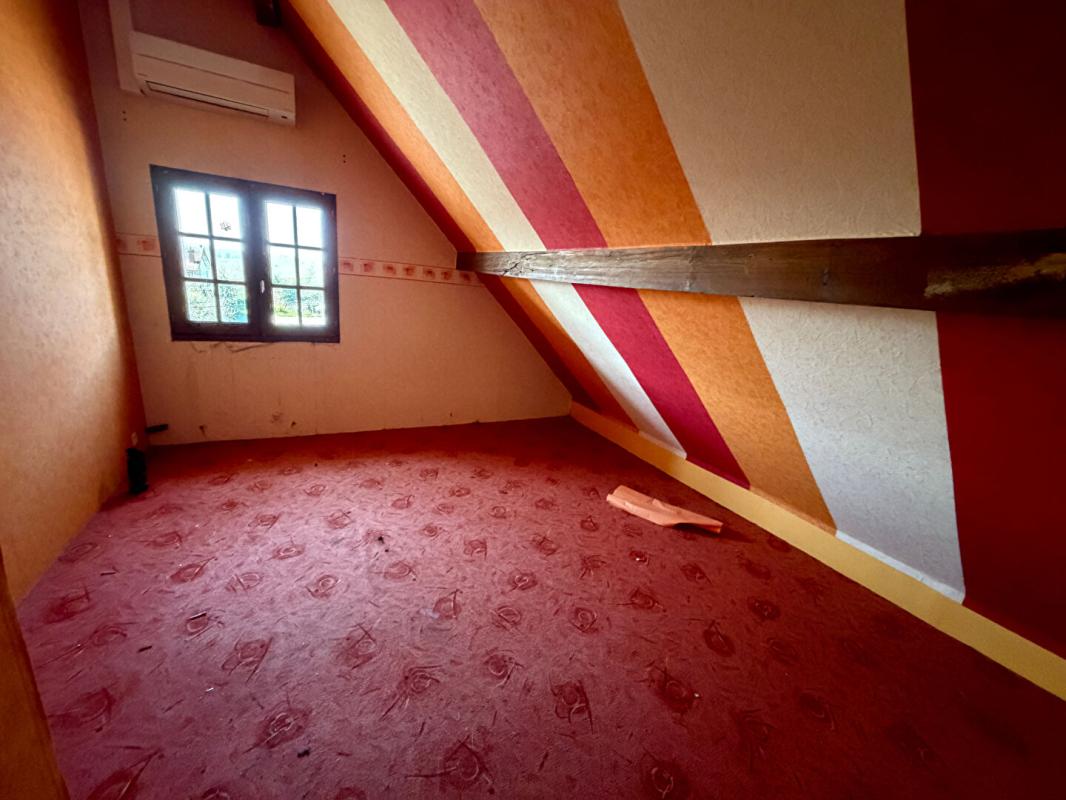 SAINCAIZE-MEAUCE Maison de famille à rénover à Saincaize 8