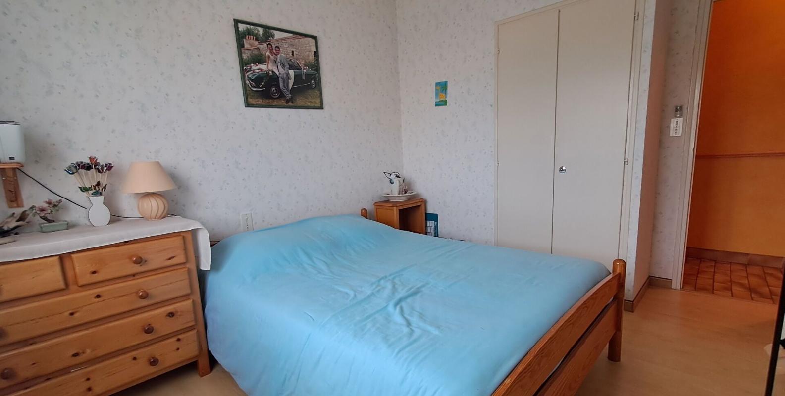 AUZAY CHARMANTE MAISON 5 pièce(s) 105 m2 sur terrain 1100 m2 clôturé et plat 8