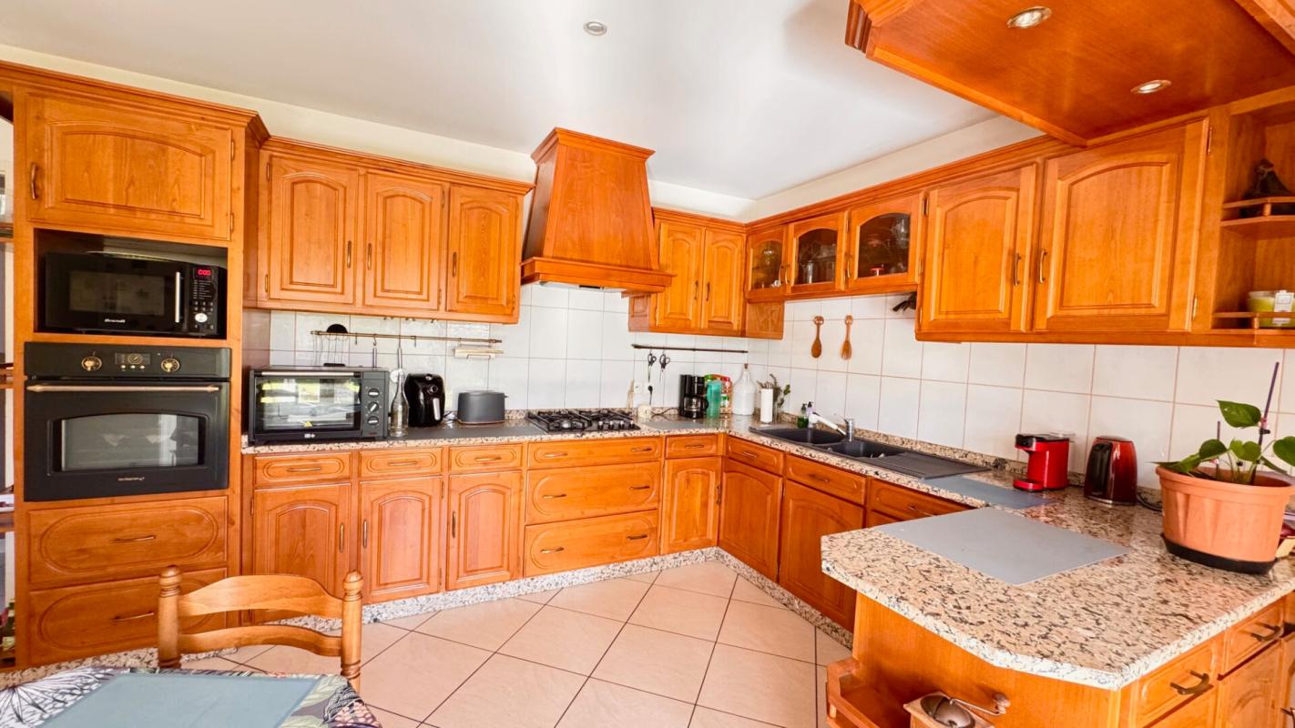 LEGE-CAP-FERRET Grande Villa 165 m² p-pied avec piscine sur plus de 1300 m² 3