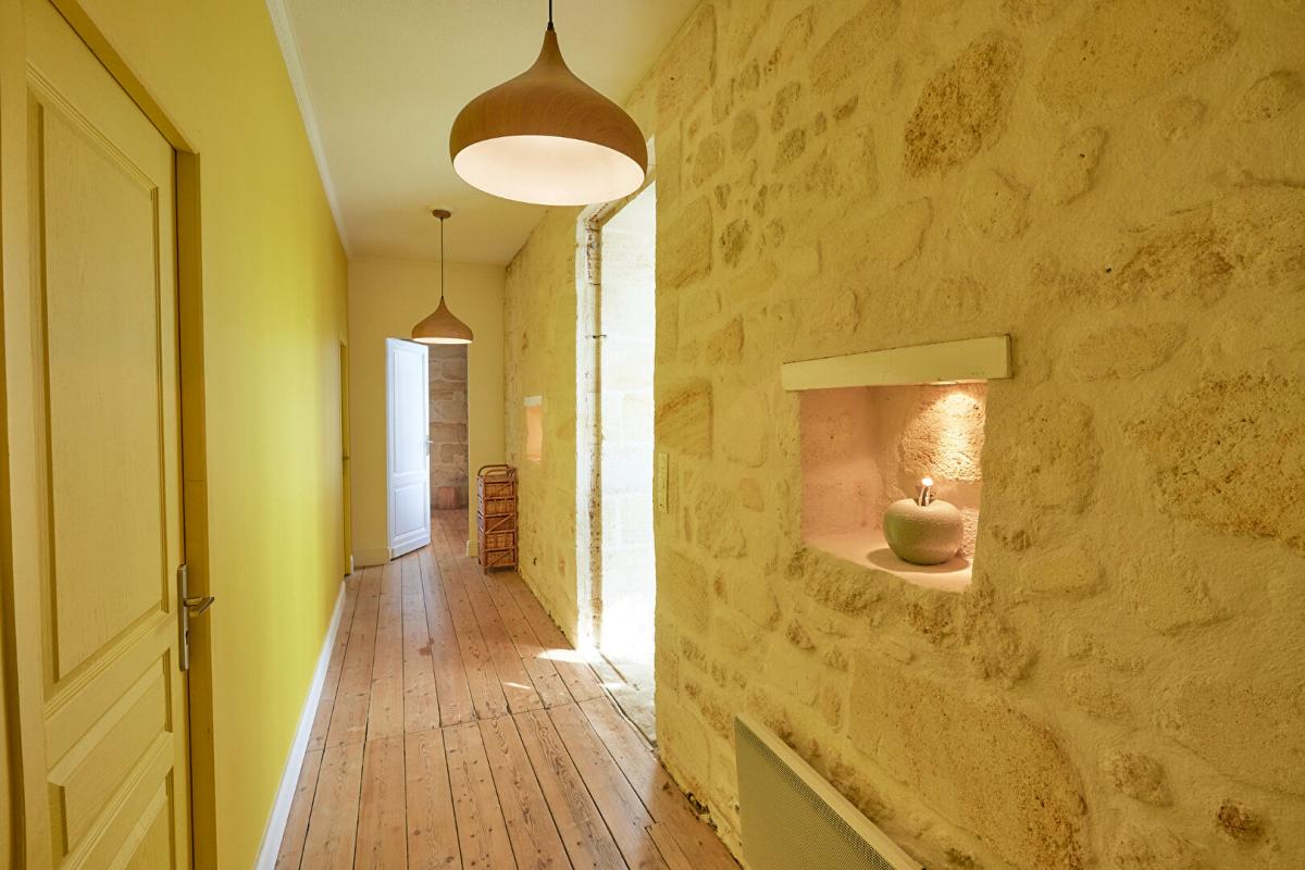 SAINT-JULIEN-BEYCHEVELLE Maison Saint Julien Beychevelle médoc 7 pièce(s) 160 m2 4