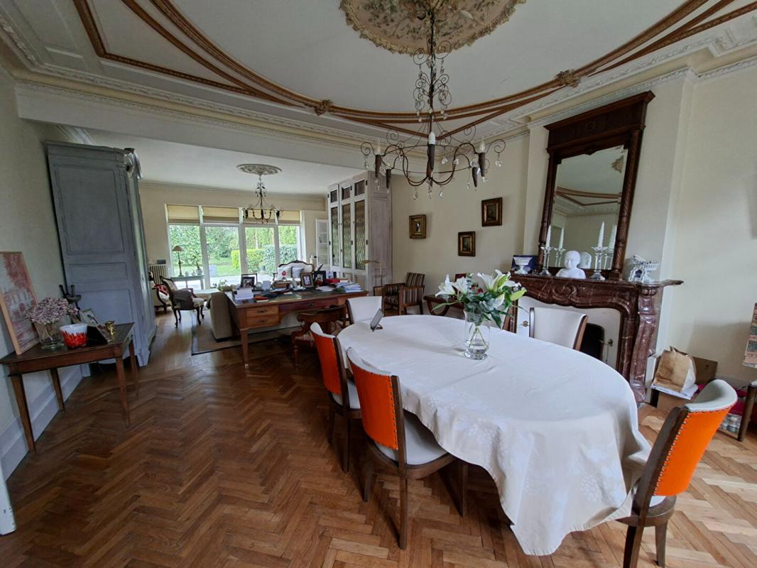 SAINT-LAURENT-MEDOC Magnifique maison de maître de charme à la française coup de coeur 8