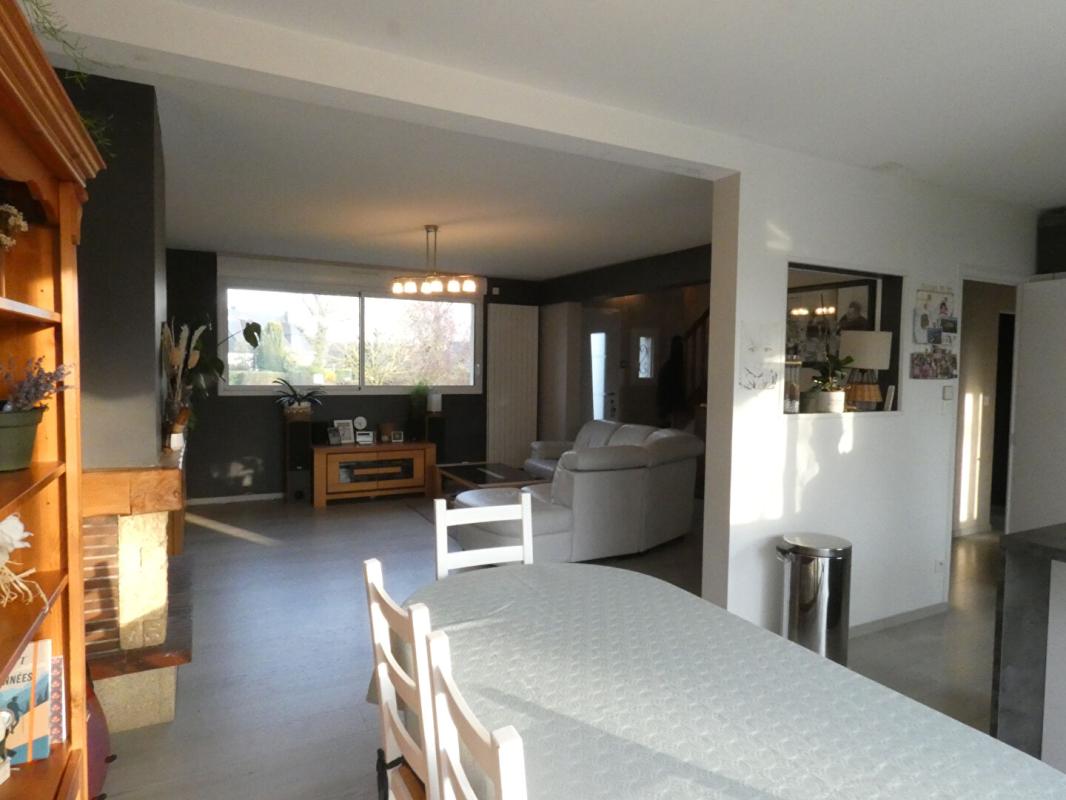 CHANTEPIE CHANTEPIE ! Maison 7 pièces 138 m2 3