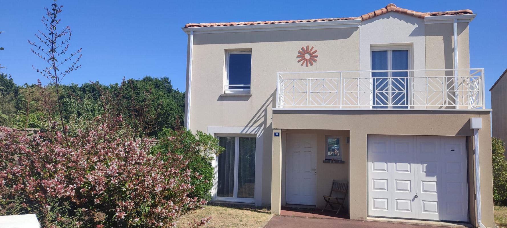 PORNIC Maison Pornic 5 pièce(s) 107 m2 proche Mer 1