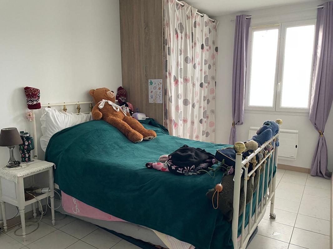 SAINT-COUTANT-LE-GRAND Maison Saint Coutant Le Grand 5 pièce(s) 105 m2 10